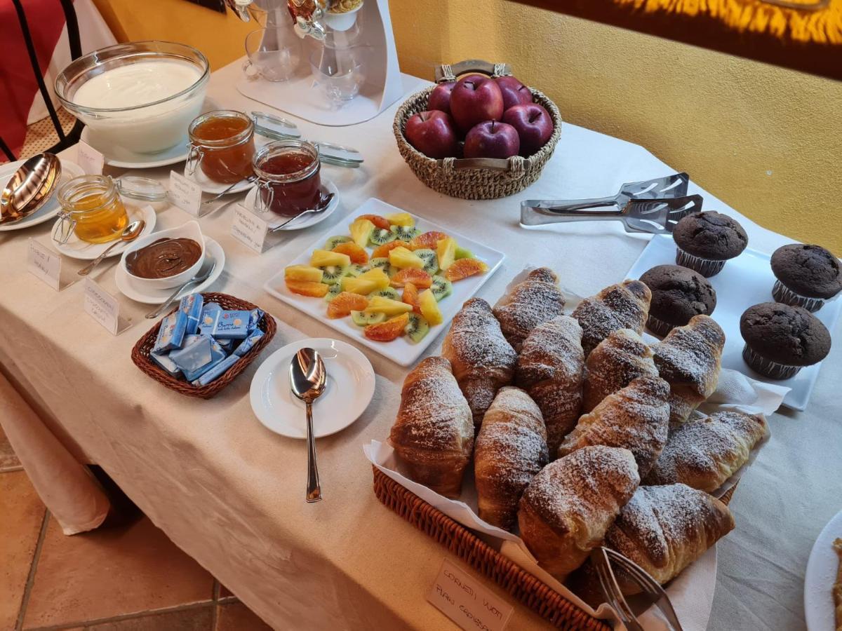 Meuble Evoe Bed & Breakfast Montepulciano Stazione Екстериор снимка