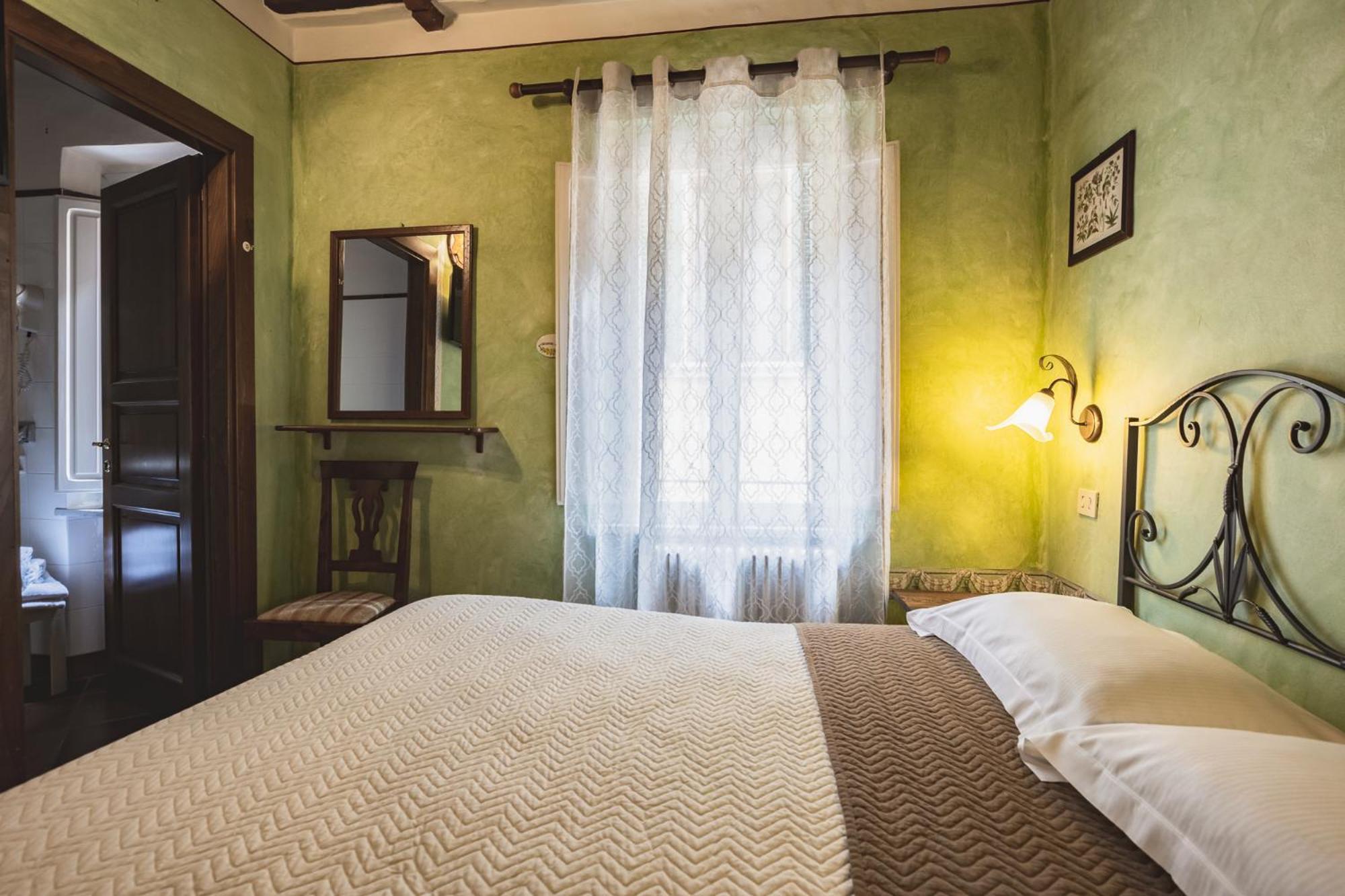 Meuble Evoe Bed & Breakfast Montepulciano Stazione Екстериор снимка